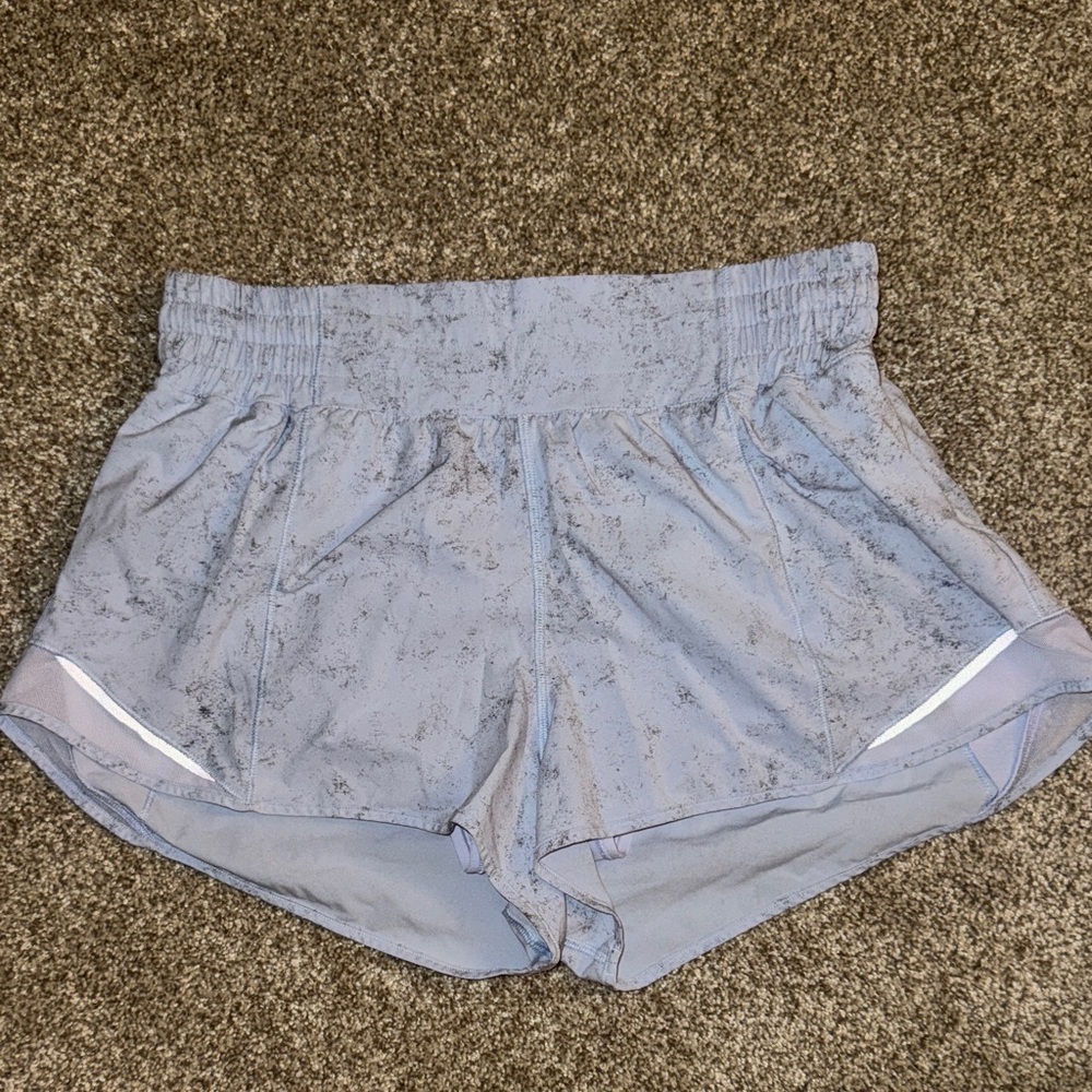 Size 10, Lululemon hotty hot shorts, 2.5”